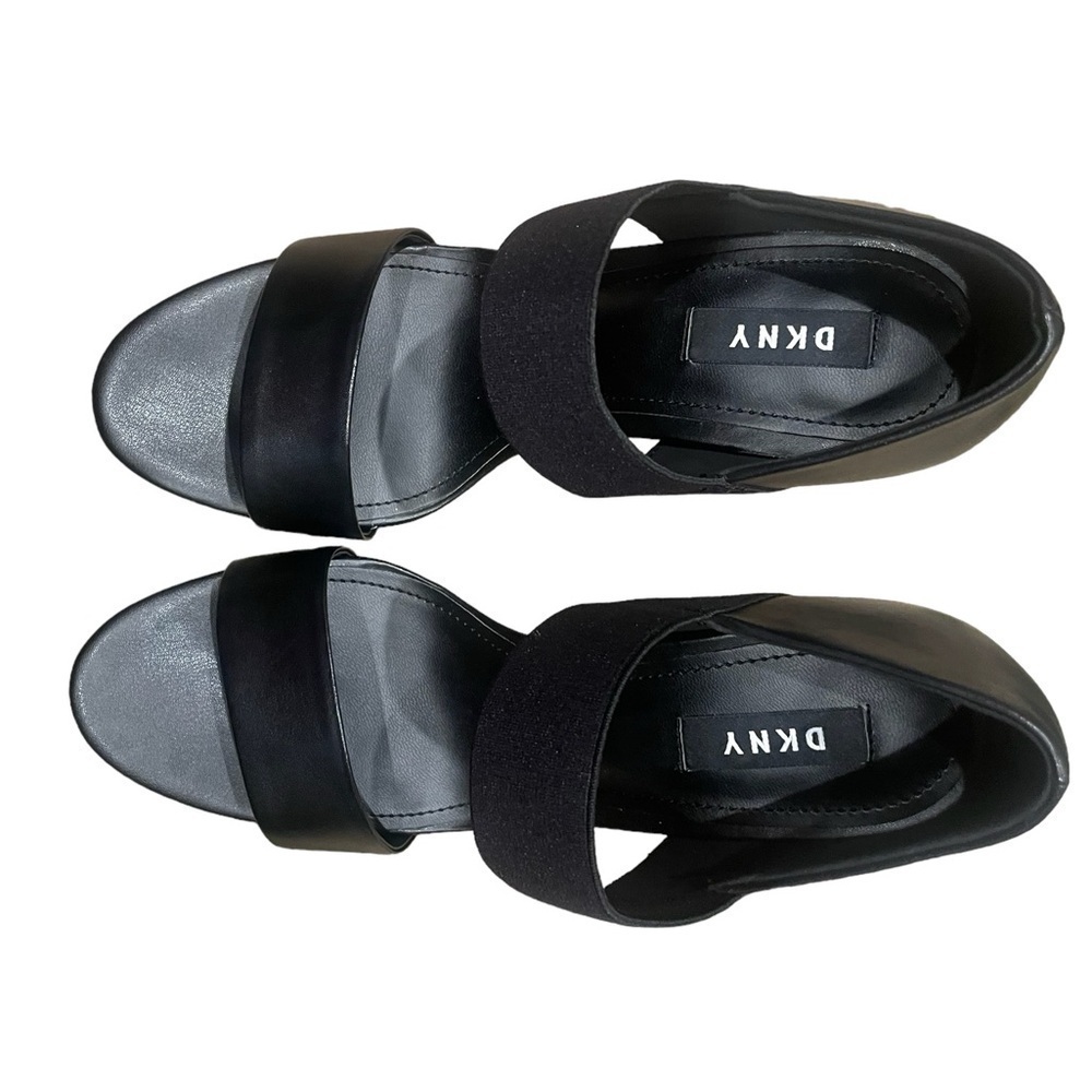 DKNY Iva Sandals in Black - New with Box - Picture 2 of 6